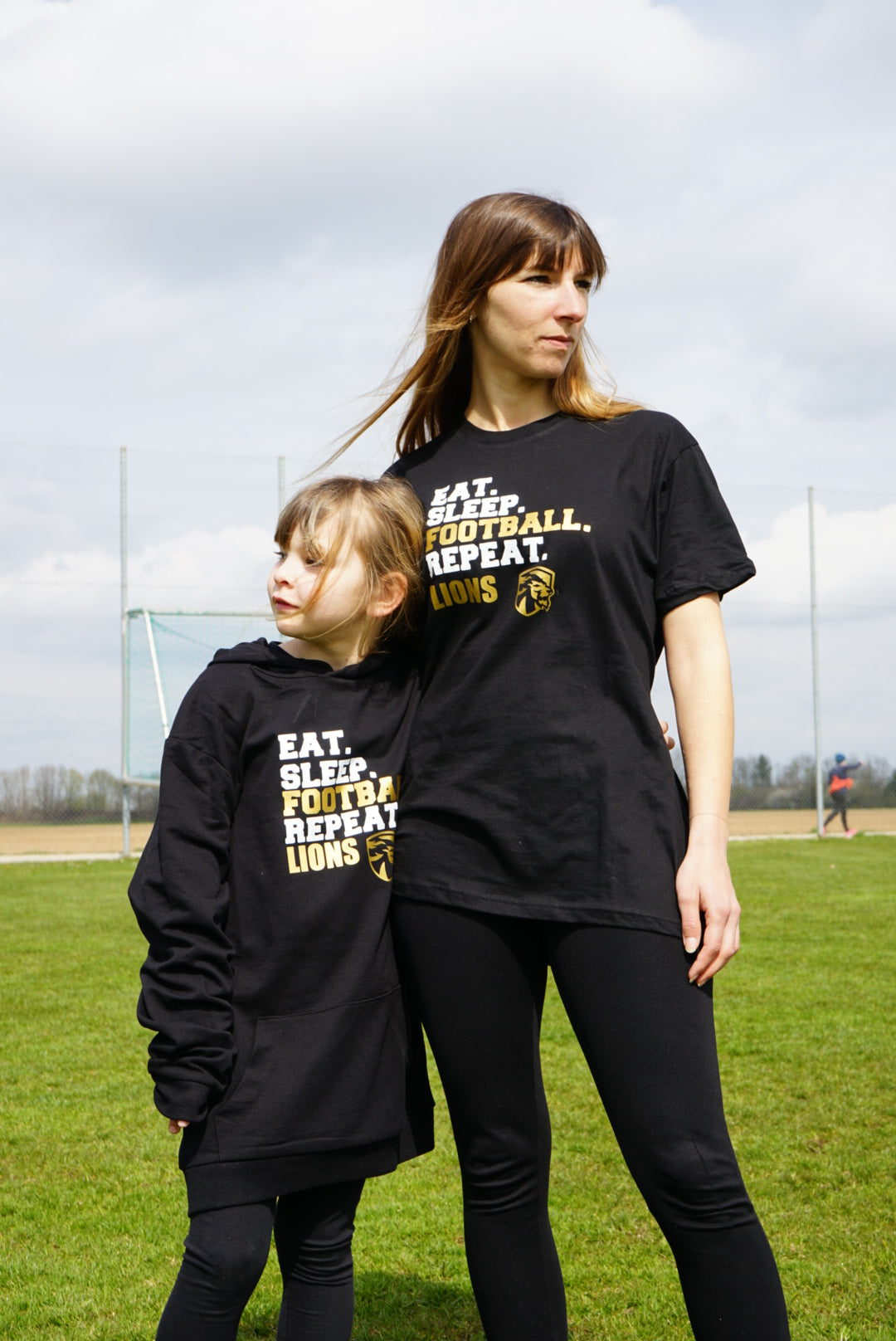 Hoddie Feldkirchen Lions Fanwear  " EAT SLEEP FOOTBALL REPEAT LIONS" Erwachsenen/Kindergrößen