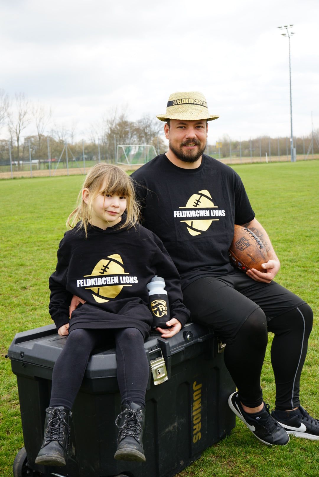 T-Shirt Feldkirchen Lions Fanwear "GOLDEN FOOTBALL" Erwachsenen/Kindergrößen